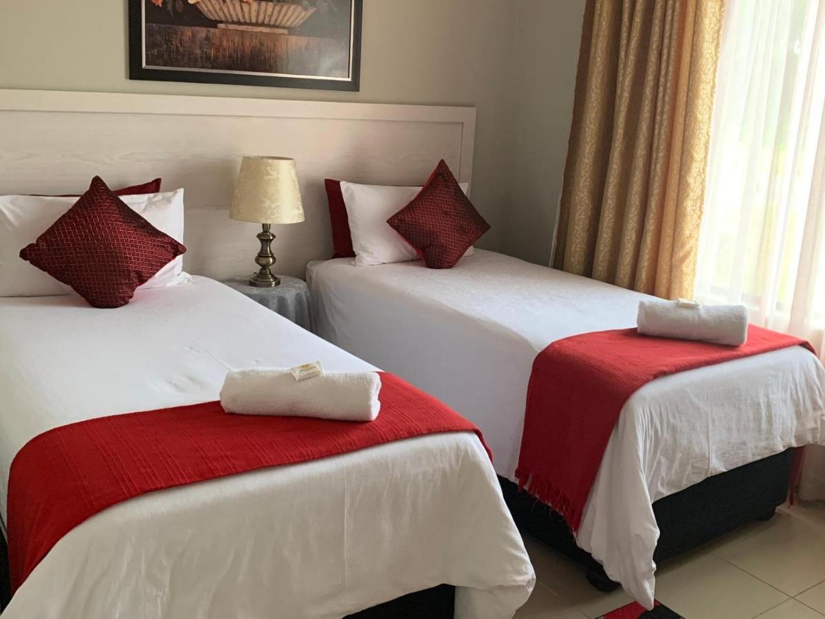 Bay Sun Lodge Richards Bay Exteriör bild